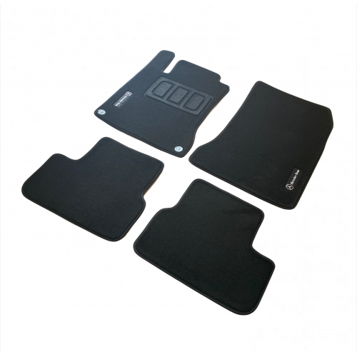 OEM Πατάκια μοκέτα σετ 4 τεμαχιων Mercedes GLA X156 2013-2020